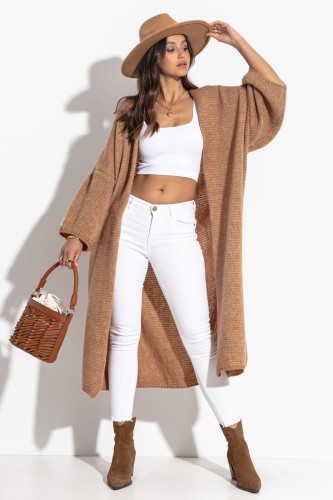 Długi kardigan oversize z szerokimi rękawami – idealny na chłodniejsze wieczory F1271 karmelowy