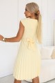 8287311-21 LILA Klasyczna plisowana sukienka z krótkim rękawkiem i paskiem - masełkowy żółty-2