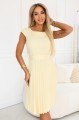 8287311-21 LILA Klasyczna plisowana sukienka z krótkim rękawkiem i paskiem - masełkowy żółty-4