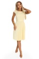 8287311-21 LILA Klasyczna plisowana sukienka z krótkim rękawkiem i paskiem - masełkowy żółty-9